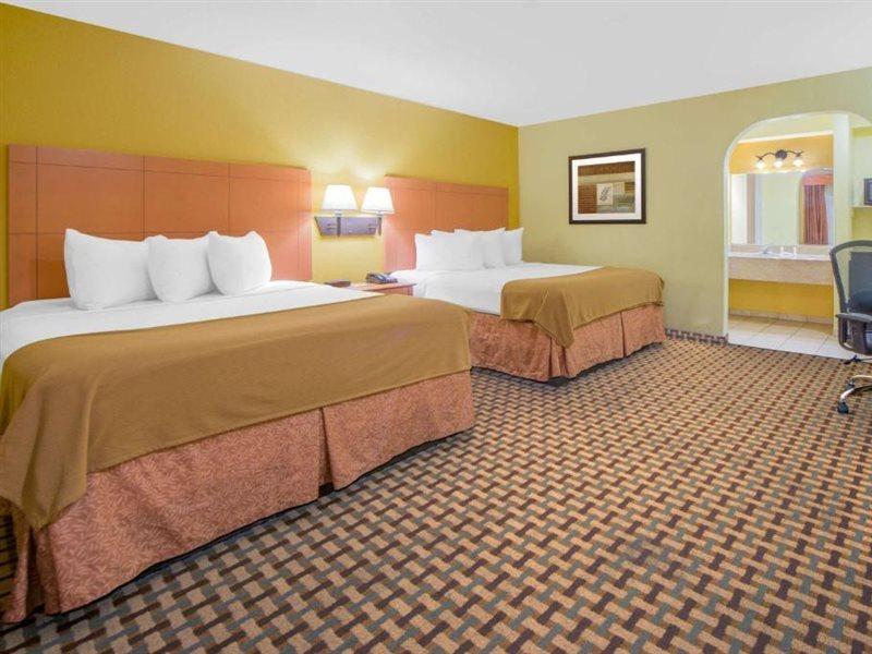 Days Inn By Wyndham Lubbock South מראה חיצוני תמונה